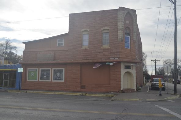Retail For Sale: 1201 SE 6th Ave, Topeka, KS 66607